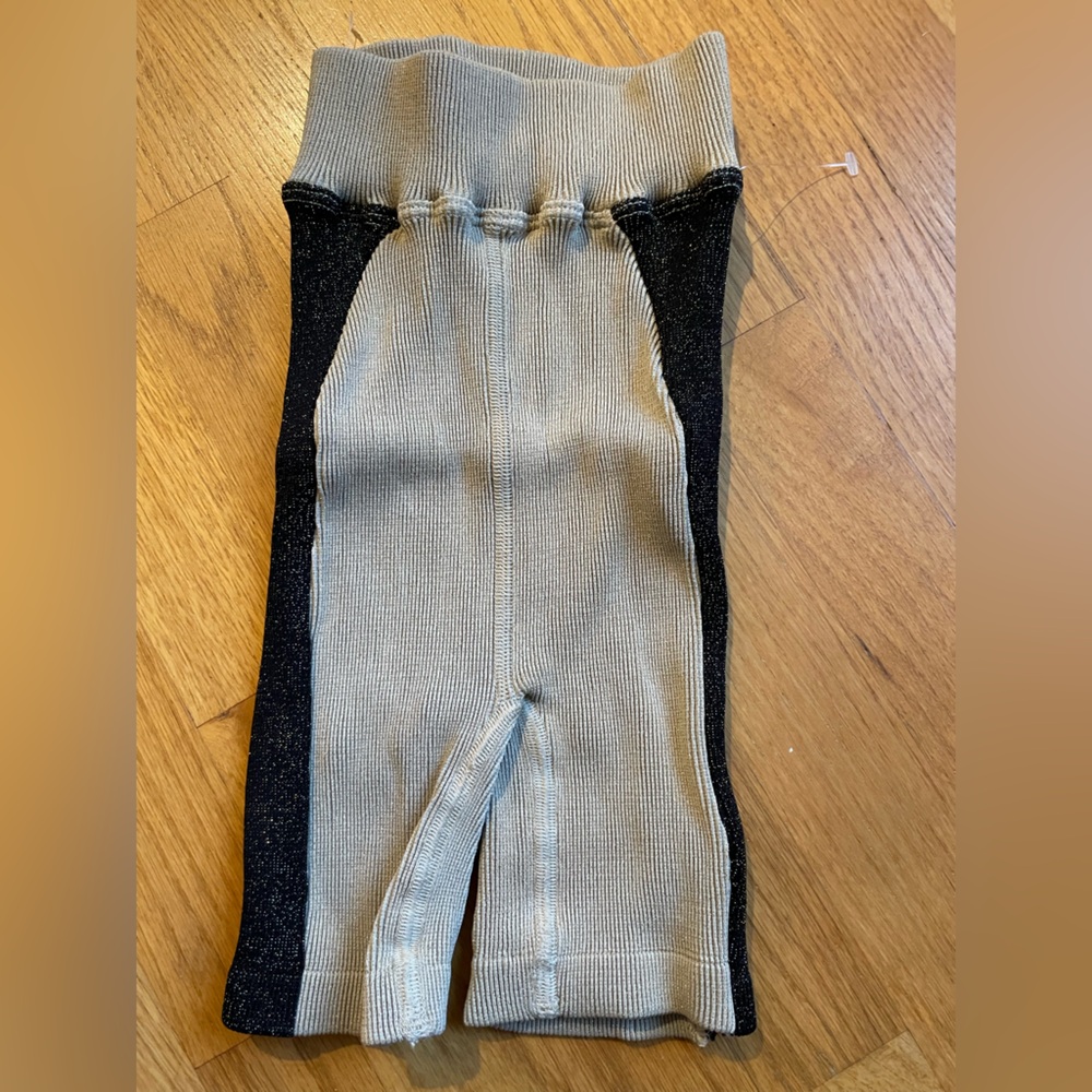 Free People Movement Rise and Shine Shorts. Size m/l.